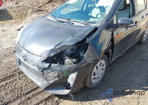 2016 Toyota Prius C One z USA, uszkodzony, nr VIN JTDKDTB31G1130329